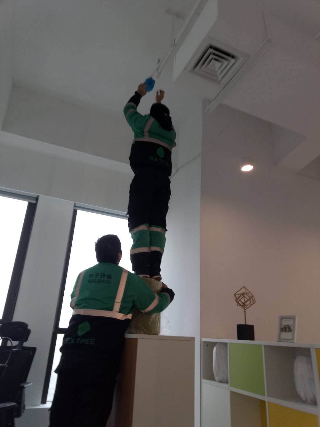 �G�������h(hu��n)��