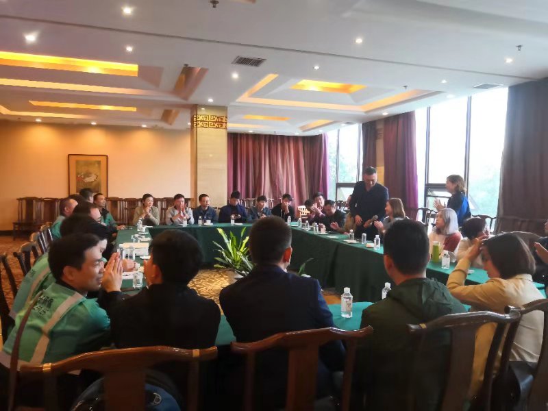 �G�������h����������h������-��h�G�������h���Ƽ����޹�˾